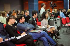 В. Кусакин читает семинар по эффективному размещению рекламы